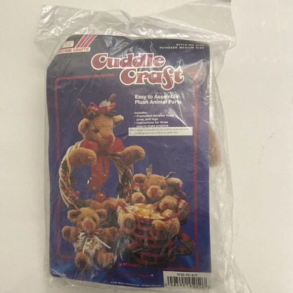 Vintage Westrim Crafts  Cuddle Crafts Reindeer Kit Style no 9728 Medium sized - Picture 1 of 4